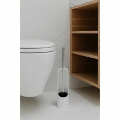 Umbra Toilettenbürste Touch - Polypropylene / Thermoplatischer - Weiß -Badaccessoires Verkäufe 1000220530 200817 10403400305 MOOD DETAILS P000000001000220530 mood