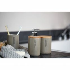 WENKO Bad-Accessoire-Set Palo (3-teilig) - Polyresin / Bambus - Beige 11 WENKO Bad-Accessoire-Set Palo (3-teilig) - Polyresin / Bambus - Beige -Badaccessoires Verkäufe 1000238013 210104 10031900511 MOOD DETAILS P000000001000238013 mood