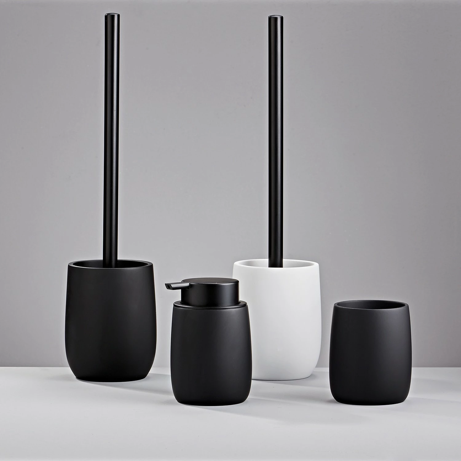 Kleine Wolke Seifenspender Bonny - Polyresin - Schwarz 3 Kleine Wolke Seifenspender Bonny - Polyresin - Schwarz – Bild 2