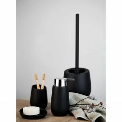 WENKO WC-Garnitur Badi - Keramik - Schwarz -Badaccessoires Verkäufe 1000257778 210422 074028001419 ICON DETAILS P000000001000257778 icon seal