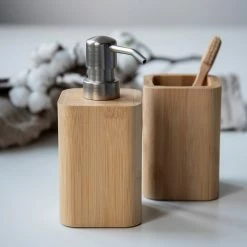 WENKO Seifenspender Bambusa - Bambus lackiert - Natur 16 WENKO Seifenspender Bambusa - Bambus lackiert - Natur -Badaccessoires Verkäufe 1000257795 210422 07404500500 DETAILS P000000001000257795