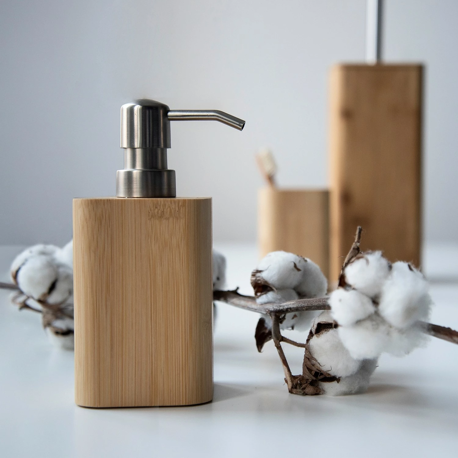 WENKO WC-Garnitur Bambusa - Bambus - Natur 4 WENKO WC-Garnitur Bambusa - Bambus - Natur – Bild 2