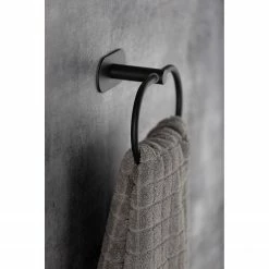 WENKO Handtuchring Orea - Edelstahl - Schwarz -Badaccessoires Verkäufe 1000271189 210608 11213000582 MOOD DETAILS P000000001000271189 mood