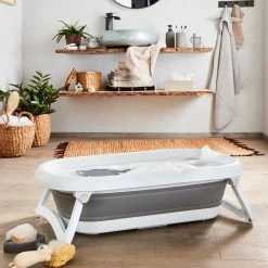 Rotho Babydesign Faltbadewanne Baby Bath 2go -Badaccessoires Verkäufe 1000293765 210922 15444100294 MOOD DETAILS P000000001000293765 mood