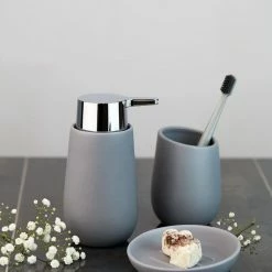 WENKO Keramikbecher für Pinsel BADI, grey -Badaccessoires Verkäufe 2f44bb40bbc54b438c0c05cb24b41cf3 1