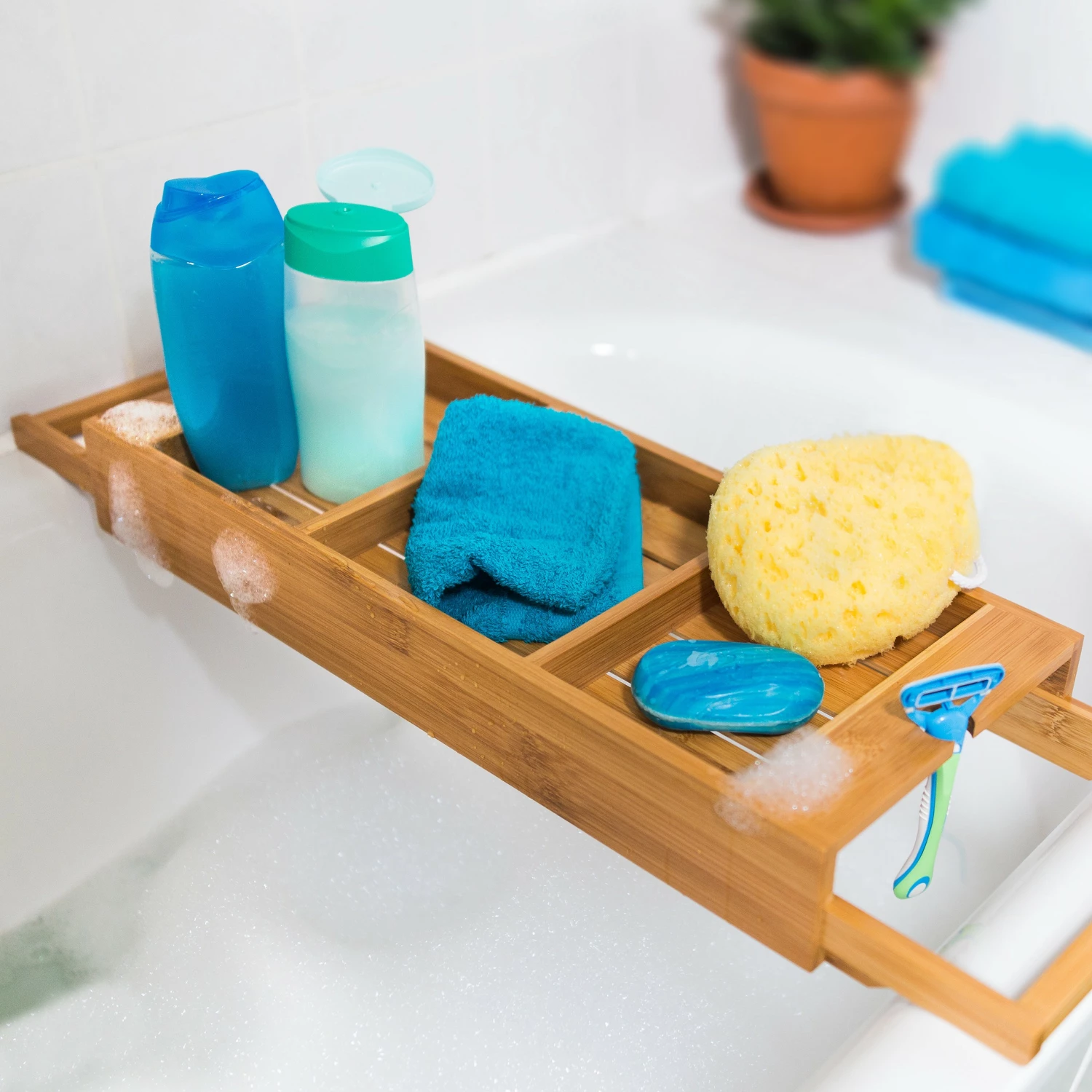 Relaxdays Badewannenablage Bambus ausziehbar 4 Relaxdays Badewannenablage Bambus ausziehbar – Bild 2