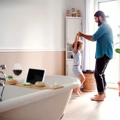 Relaxdays Badewannenablage Bambus mit Glashalter -Badaccessoires Verkäufe b132df3383de439882d47e1b8fe8b34a