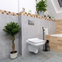 Relaxdays WC Garnitur mit Bürste und Halter -Badaccessoires Verkäufe be6507a0dfb6409bbfa6ae19392fd785