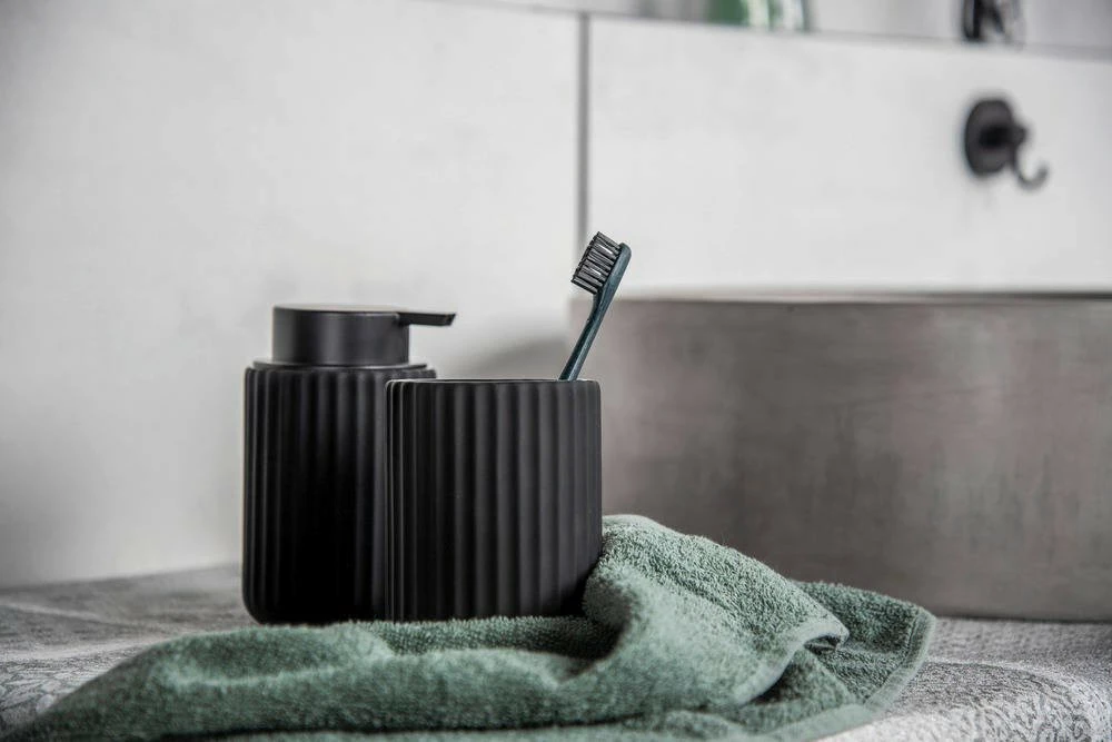 WENKO Zahnputzbecher BELLUNO, Keramik, Ø 8 cm 5 WENKO Zahnputzbecher BELLUNO, Keramik, Ø 8 cm – Bild 3