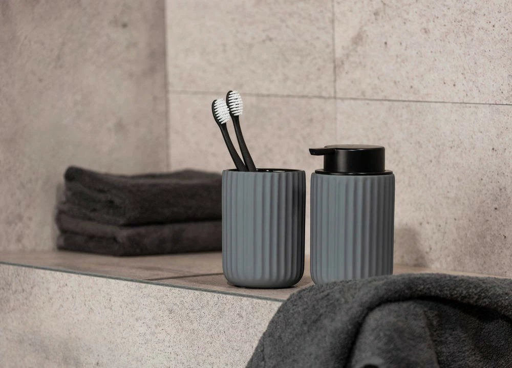 WENKO Zahnputzbecher BELLUNO, Keramik, Ø 8 cm 4 WENKO Zahnputzbecher BELLUNO, Keramik, Ø 8 cm – Bild 2