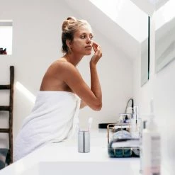 Relaxdays 5-tlg. Badezimmer Set glänzend -Badaccessoires Verkäufe d1286ab9edc44477ae78ee644eac151f