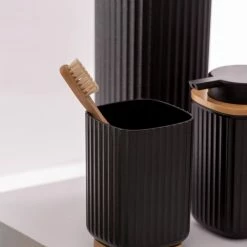 Zahnputzbecher ROTELLO, WENKO 11 Zahnputzbecher ROTELLO, WENKO -Badaccessoires Verkäufe d61b2c545d8347bd8840414a85c424ef